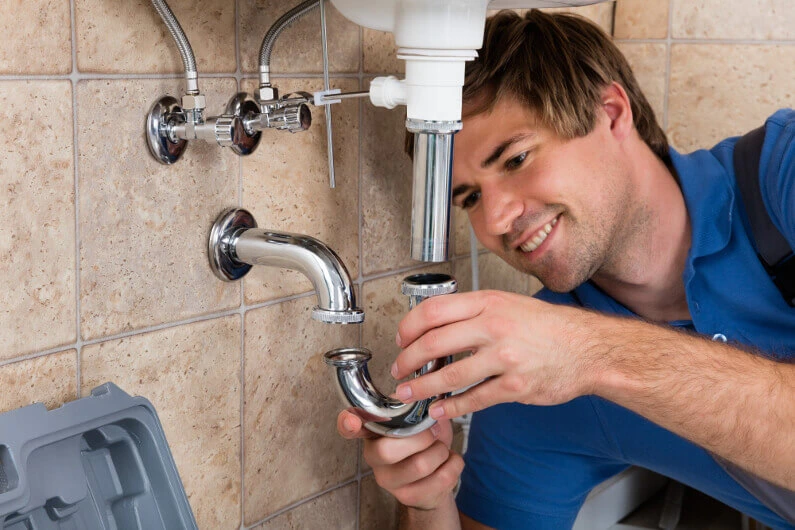 plumber role